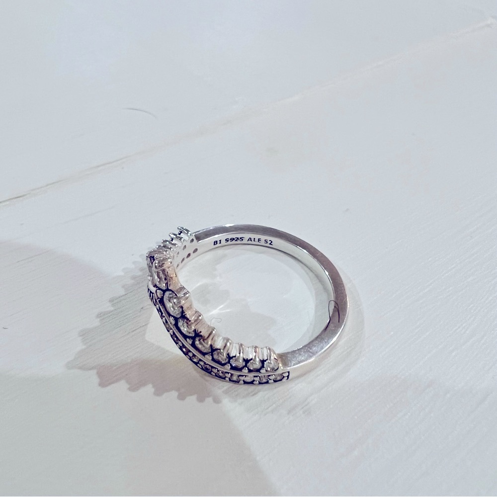 pandora princess wishbone ring | size 6 | nwt - Picture 3 of 8